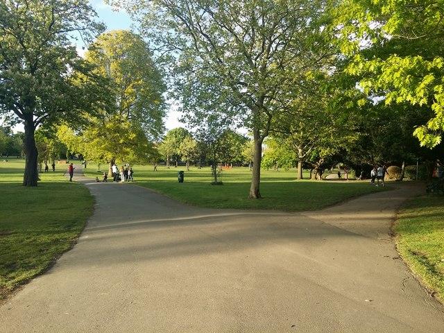 North Finchley local scene